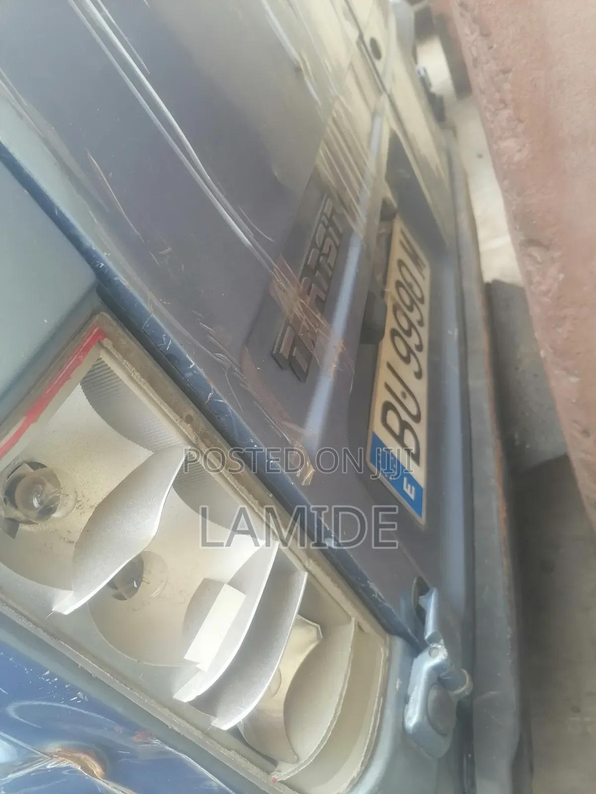 Ford Transit 2000 Blue
