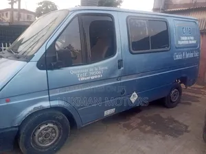 Ford Transit 2002 Blue