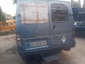 Ford Transit 2002 Blue
