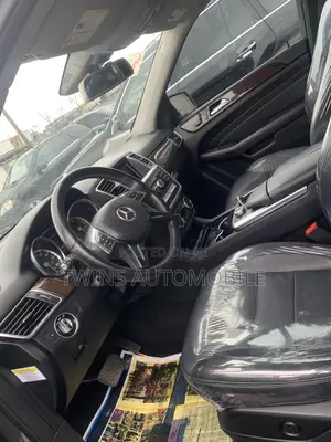 Mercedes-Benz M Class ML350 4MATIC 4dr SUV AWD (3.5L 6cyl 7A) 2014 Gray