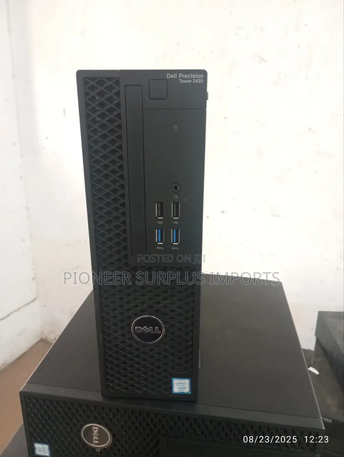Desktop Computer Dell 8GB Intel Xeon HDD 1T