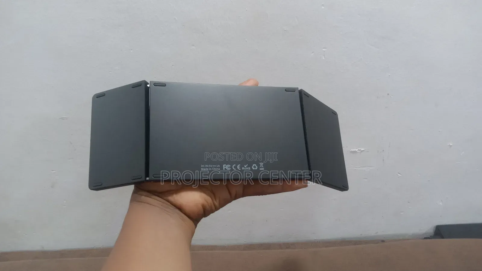 Foldable Keyboard With Touchpad