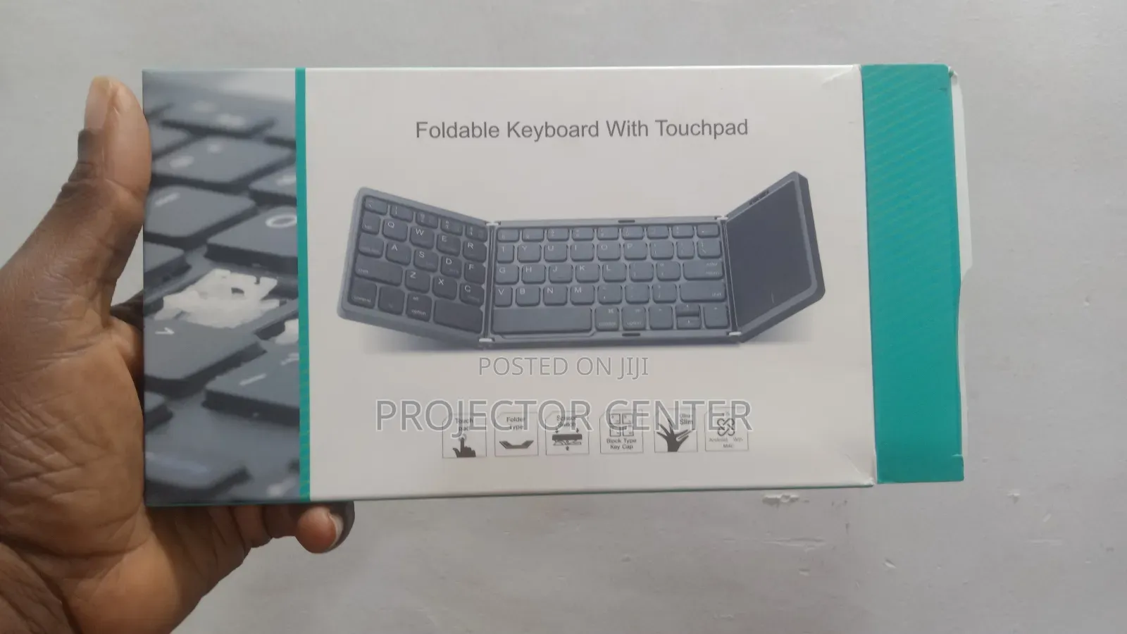 Foldable Keyboard With Touchpad