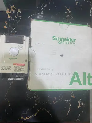 Schneider Variable Frequency Drive 0.55kw