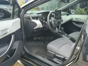 Toyota Corolla LE 2021 Black