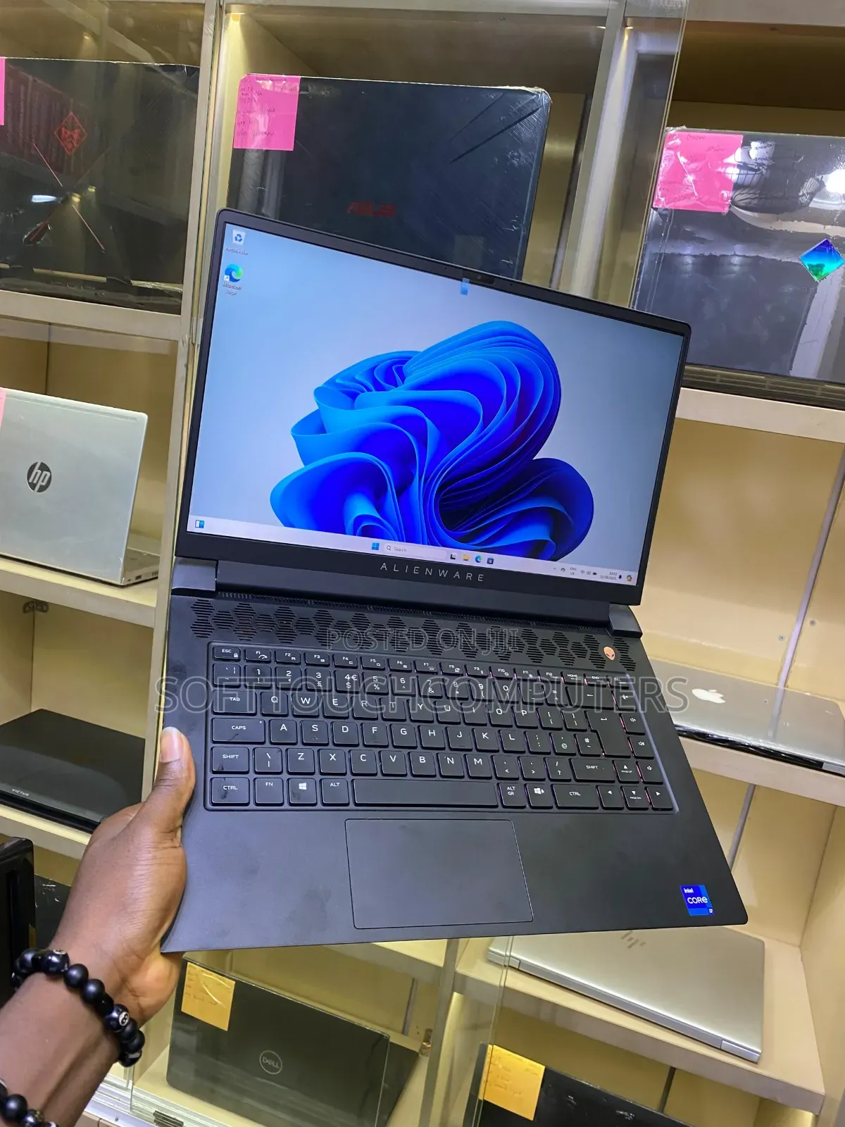 Laptop Dell Allenware M15 R5 16GB Intel Core i7 SSD 512GB