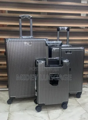 Set Of 3 Hardshell Luggage Boxes