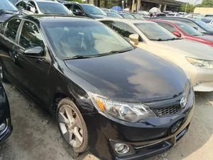Toyota Camry SE 4dr Sedan (2.5L 4cyl 6A) 2012 Black