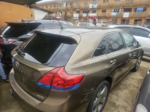 Toyota Venza V6 2012 Brown