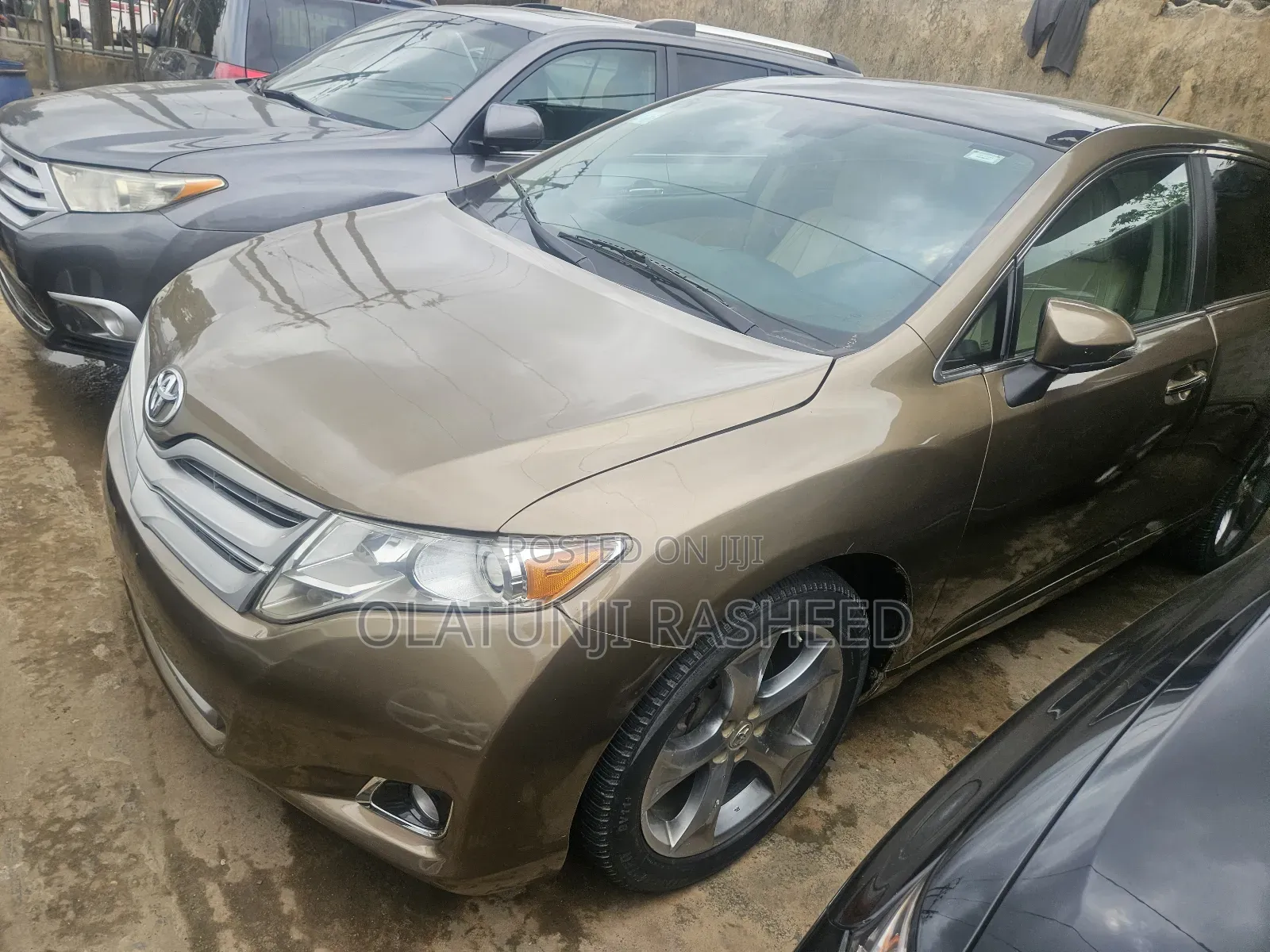 Toyota Venza V6 2012 Brown