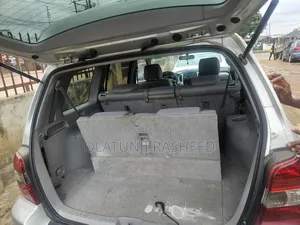 Toyota Highlander V6 4x4 2005 Silver