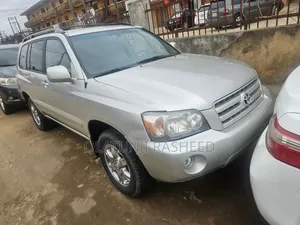 Toyota Highlander V6 4x4 2005 Silver