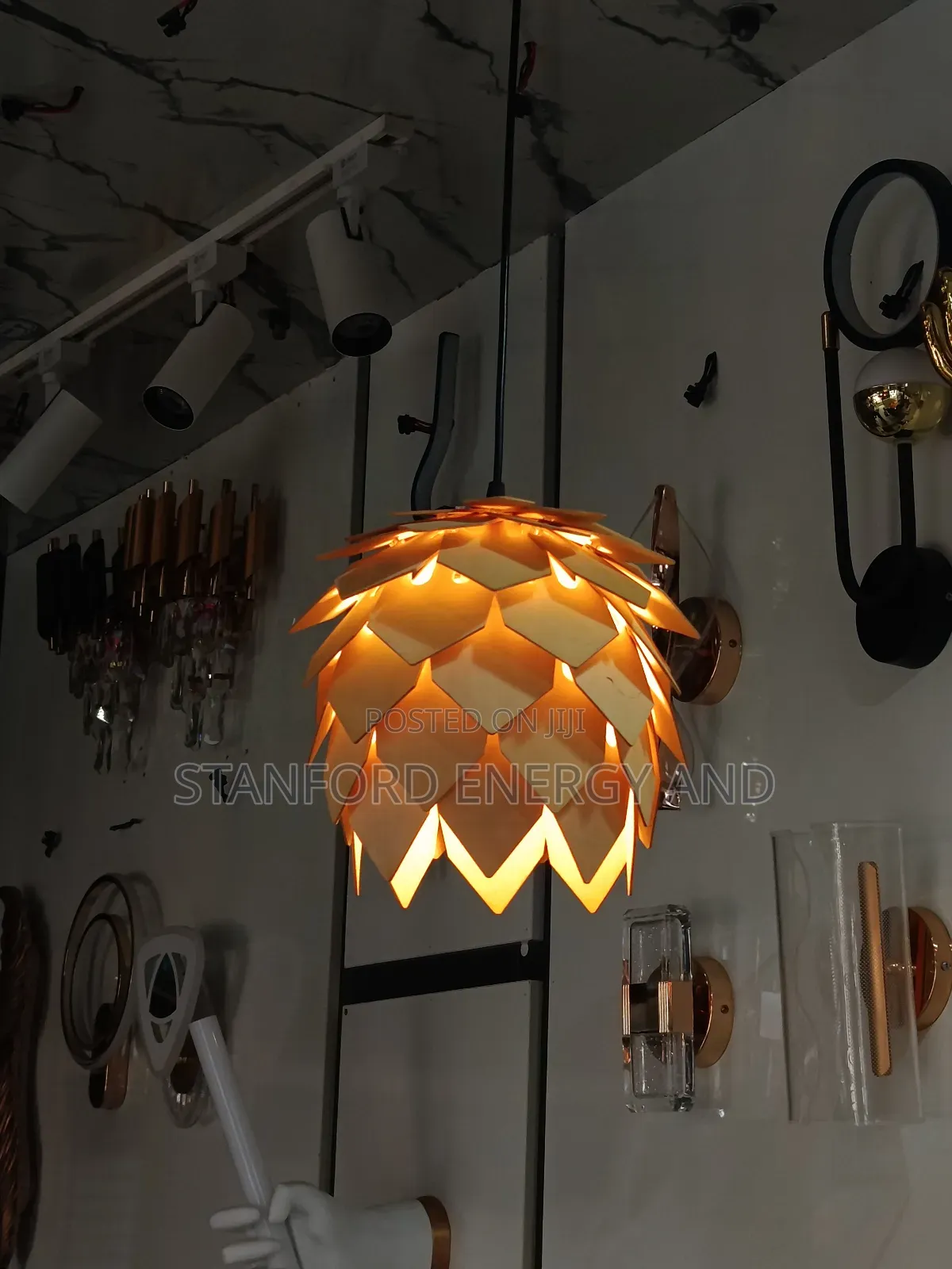 Flower Drop Light