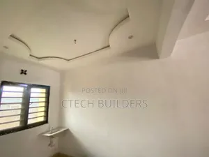 3bdrm Block of Flats in Benin City for rent