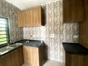 4bdrm Bungalow in Benin City for rent