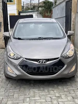 Hyundai Elantra Limited Sedan FWD (1.8L 4cyl 6A) 2013 Gray