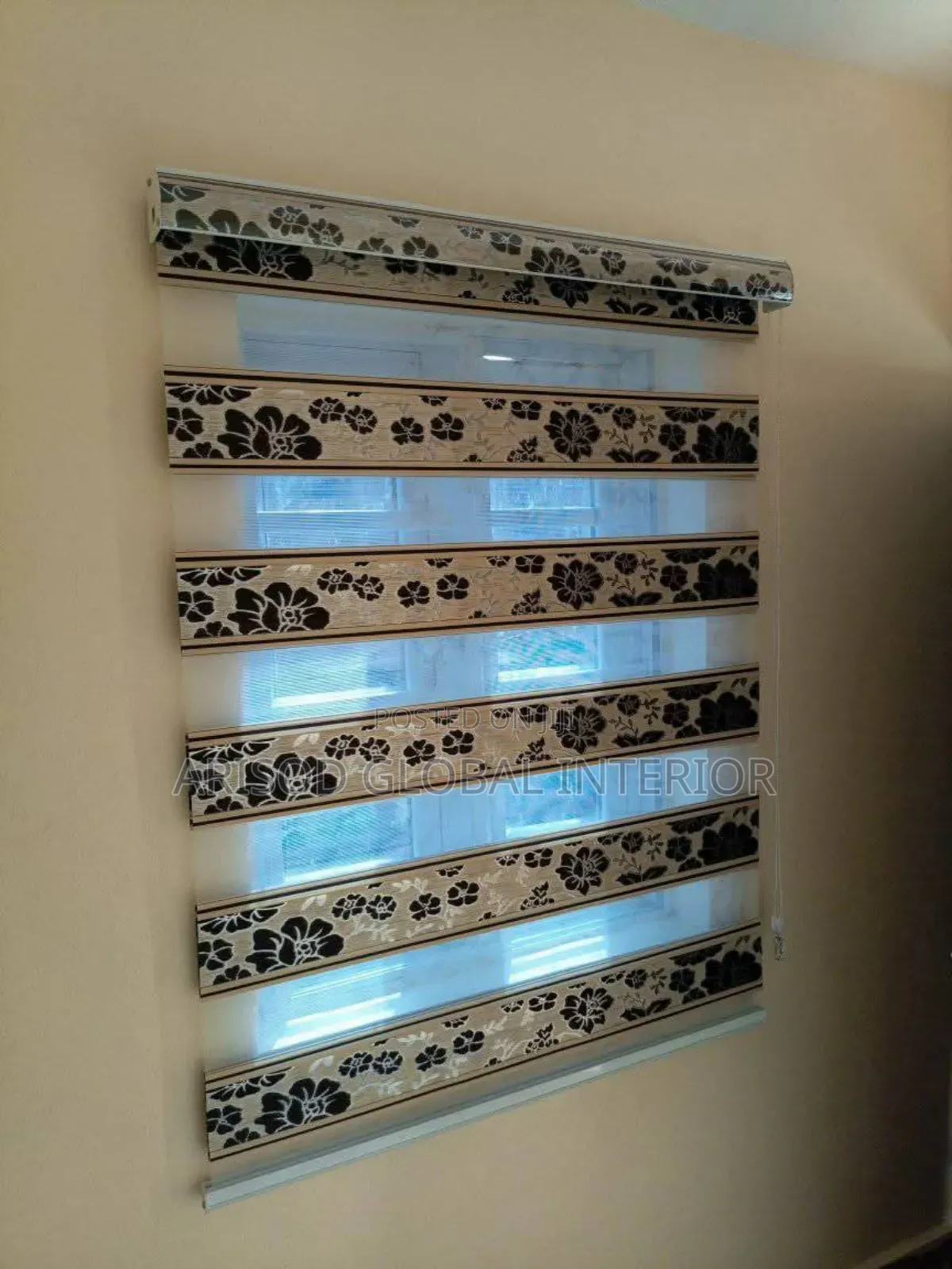 Cozy Rich Window Blind