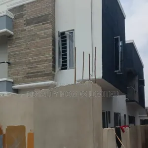 5bdrm Duplex in Alexander Estate, Agege for sale