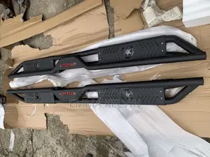 Complete Set of Side Steps Toyota Tundra 2018/2020 Model