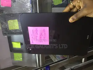 Apple iPad Pro 11 (2024) 256 GB Gray