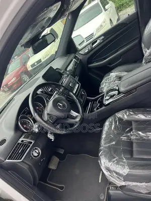 Mercedes-Benz GLE-Class GLE 350 2017 White