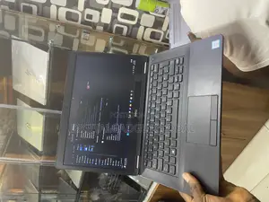 Laptop Dell Latitude 14 E5470 8GB Intel Core I5 SSD 256GB