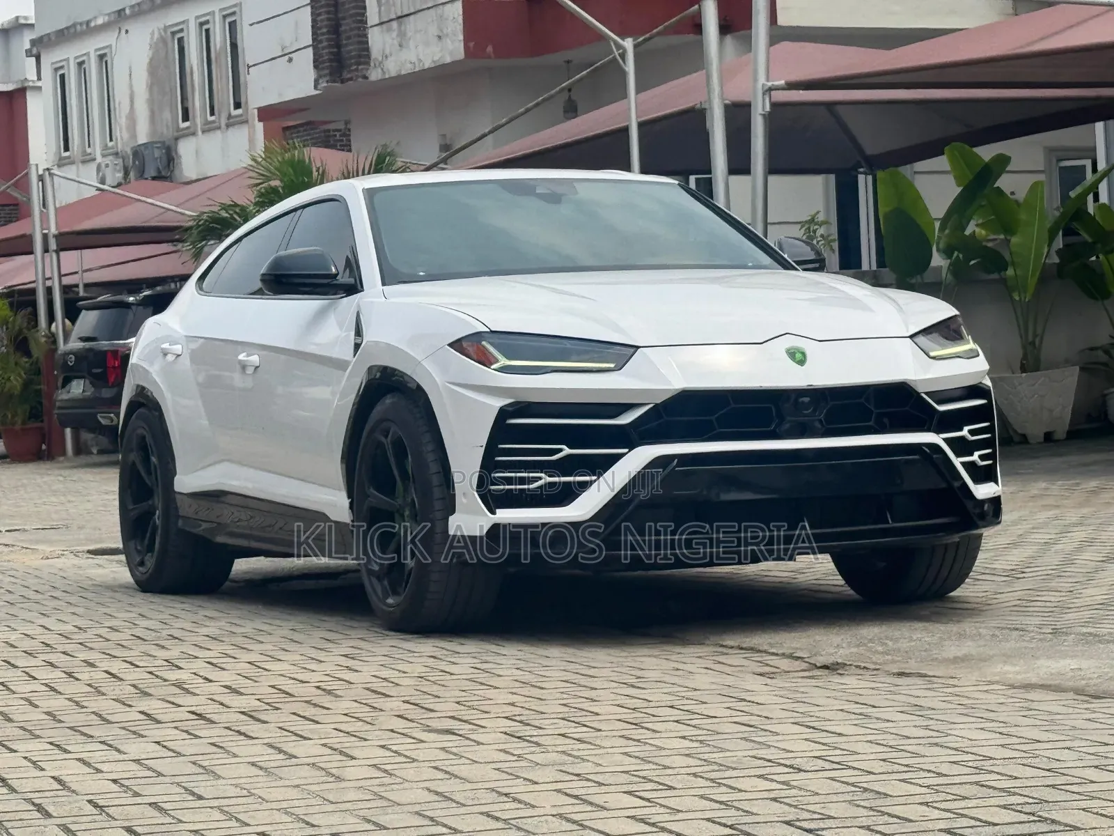 Lamborghini Urus Base 4dr AWD 2020 Green