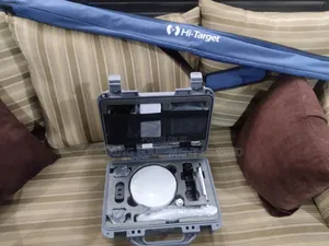 Hi-Target V30plus RTK GNSS Rover Set