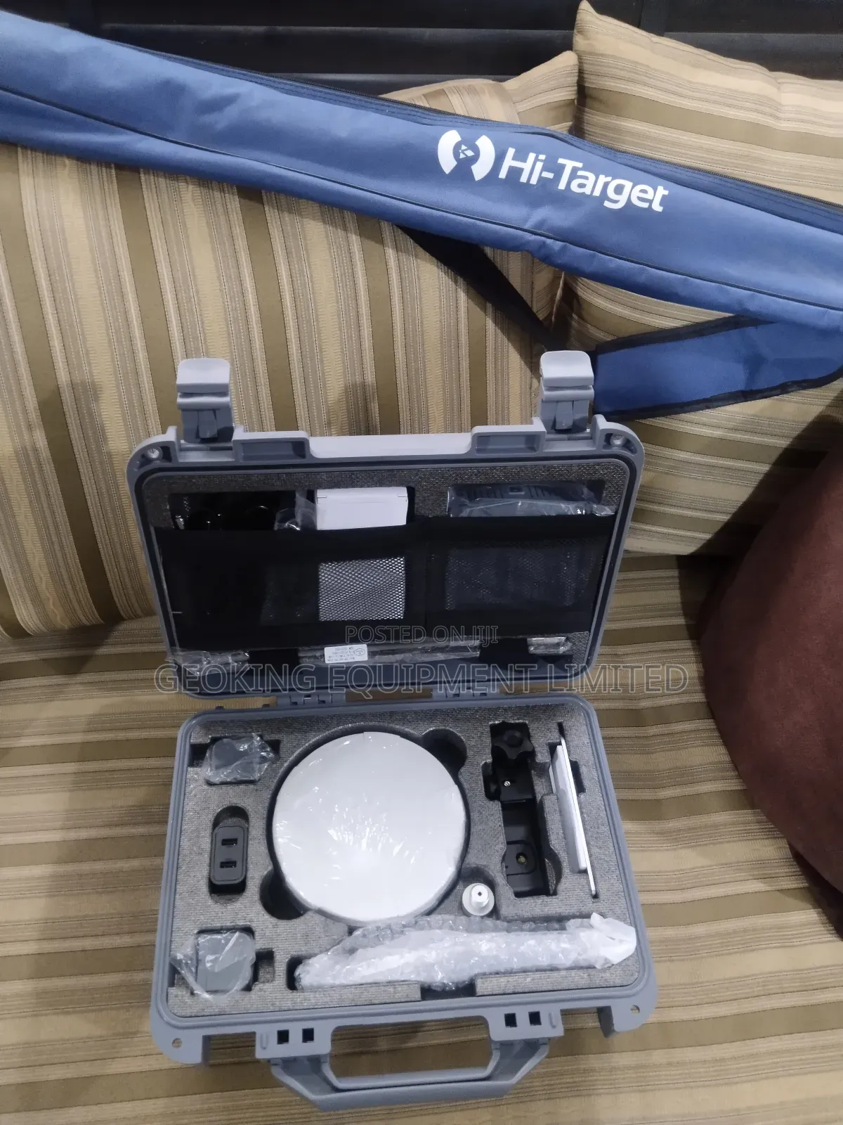Hi-Target V30plus RTK GNSS Rover Set