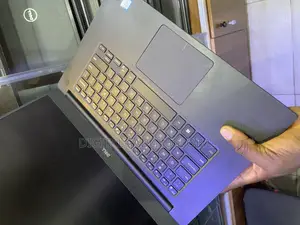 Laptop Dell Precision 5520 16GB Intel Core I7 SSD 512GB