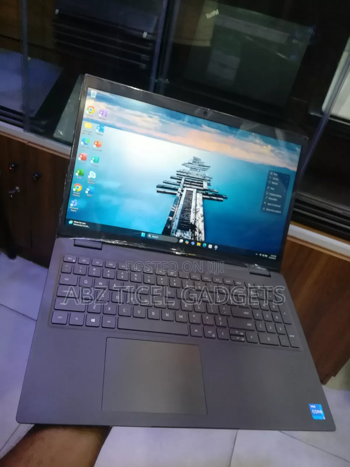 Laptop Dell Latitude 3520 16GB Intel Core I5 SSD 256GB