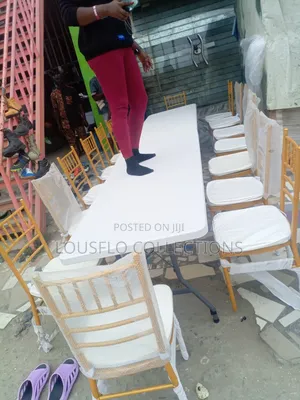 Quality 16 Seaters Events Dinning Seating