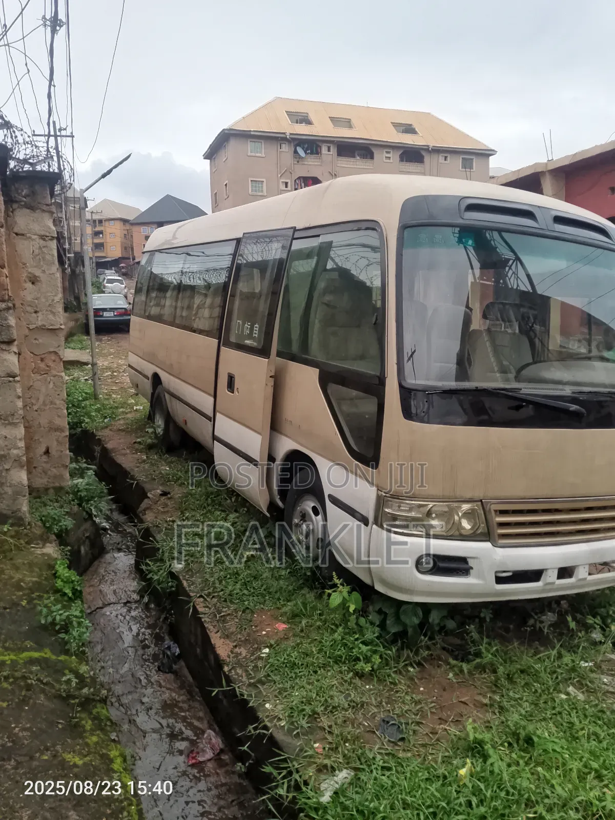 Toyota Coaster 2015 Beige