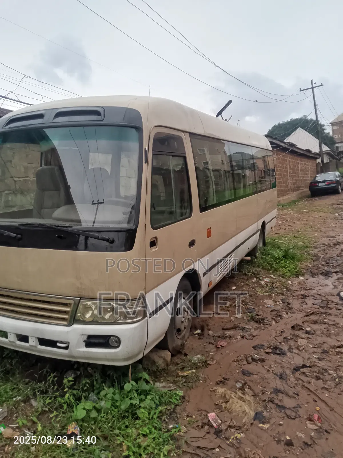 Toyota Coaster 2015 Beige