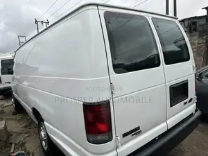 Ford E250 2013 White