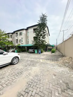 5bdrm Townhouse/Terrace in Horizon 11, Ikate for sale