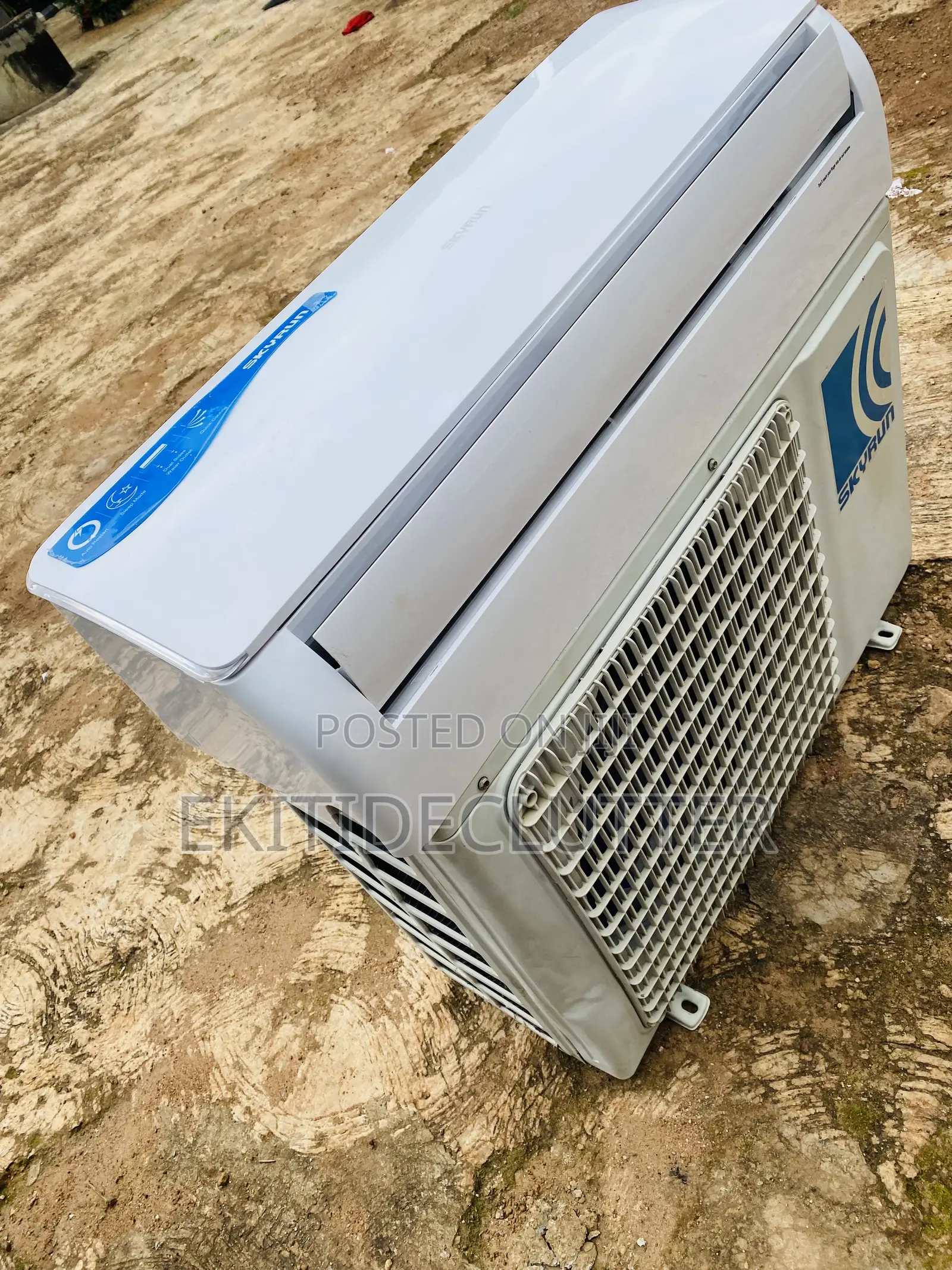 Barely Used Skyrun 2hp Split Regular Aircon