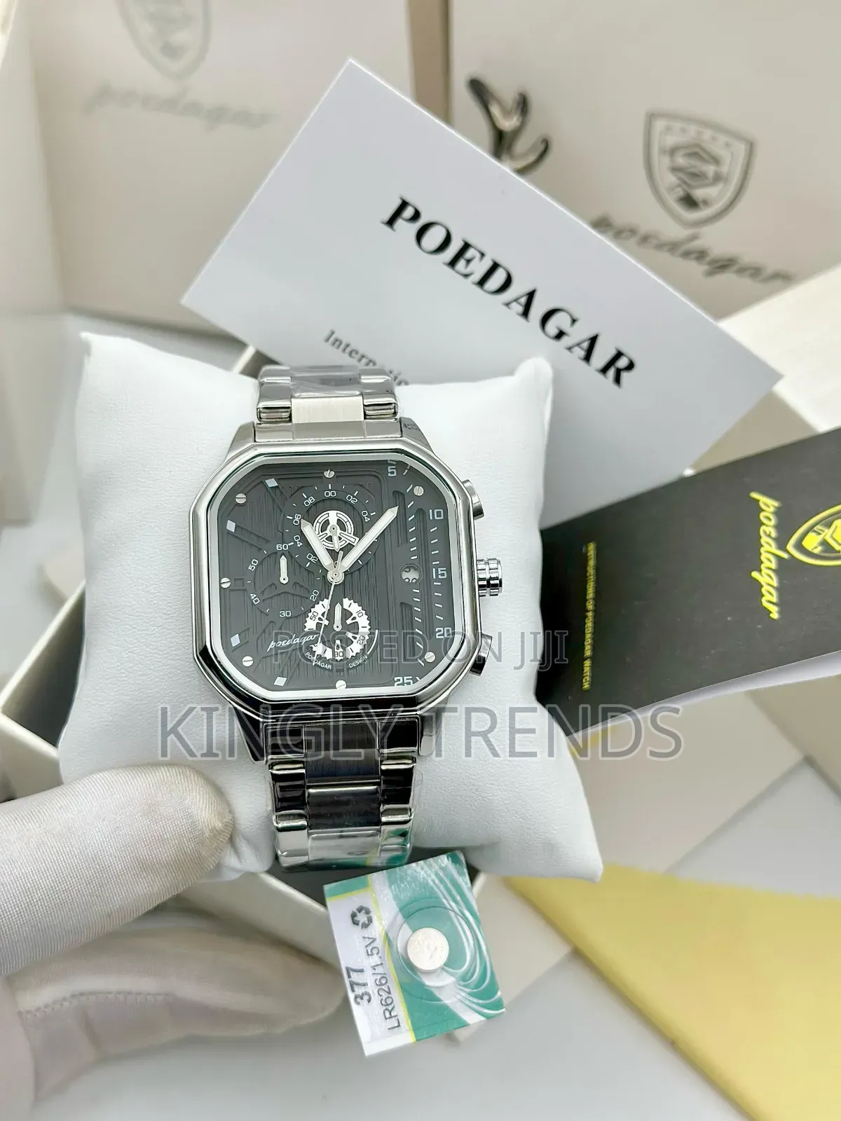 Poedagar Chronograph Waterproof Wristwatch