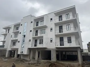 3bdrm Apartment in Wuye Abuja for sale