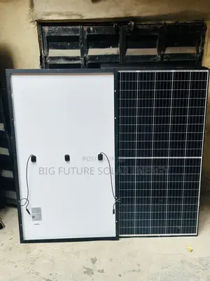 550watts Canadian Solar Panel 120c