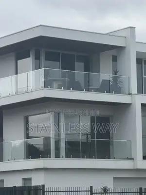 Stainless Handrail Glass