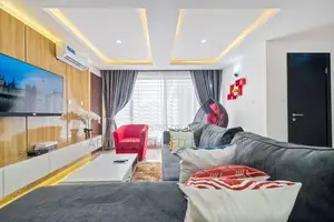Luxury and Spacious Three Bedroom With Snooker Ps5 Balcony
