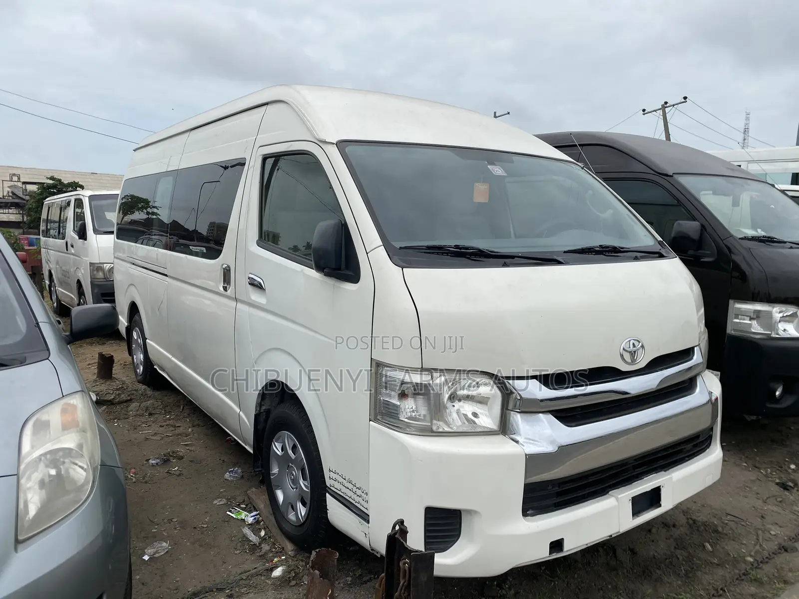 Toyota HiAce 2015 White