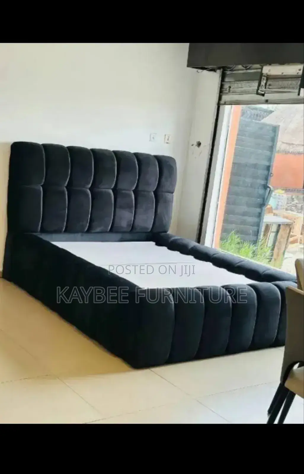 Bubble 4 and Half Bedframe
