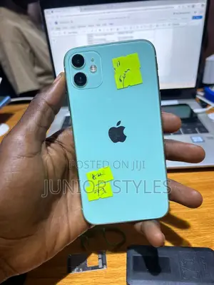 Apple iPhone 11 64 GB Blue