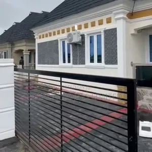 3bdrm Bungalow in Rccg Camp, Obafemi-Owode for sale