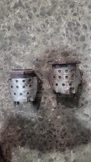 Engine Catalyst Kia Sorento 2006 V6