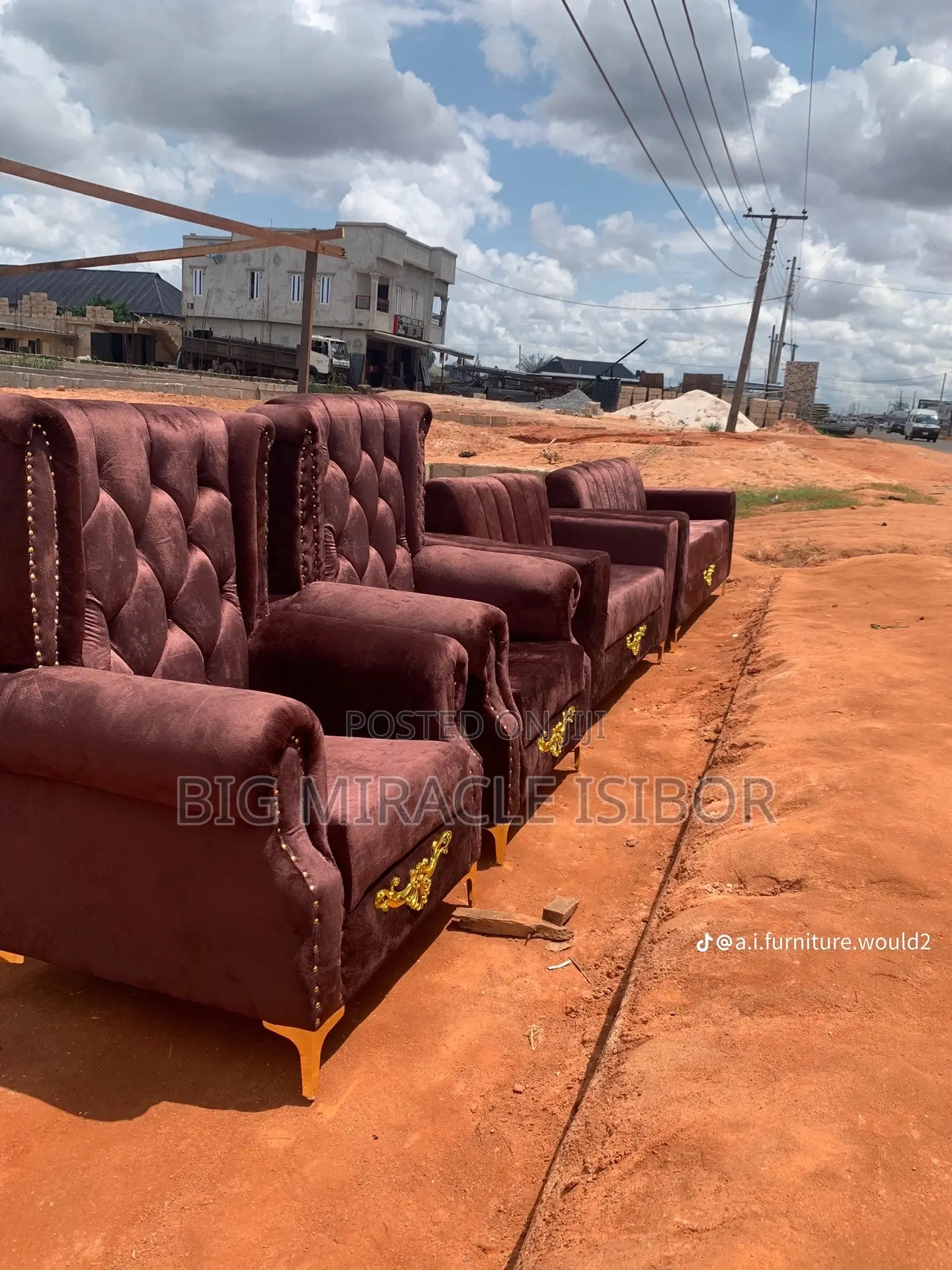 A Complete Set of Chair
