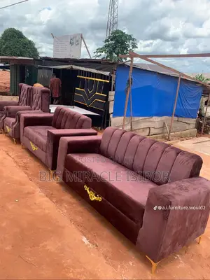 A Complete Set of Chair