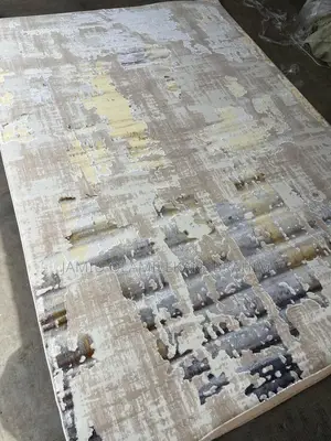 Verona Center Rug
